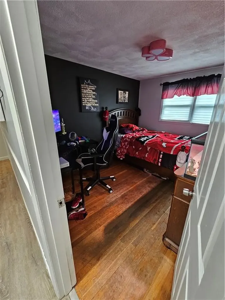 34 Kulas Road West Warwick RI 02893