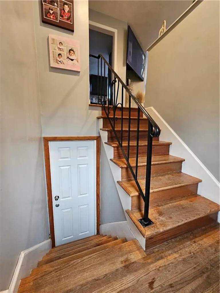 34 Kulas Road West Warwick RI 02893