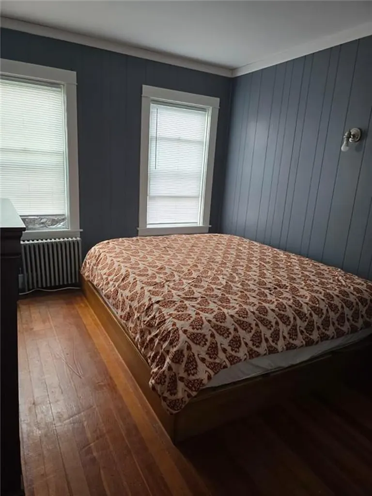 168 Sisson Street Providence RI 02909