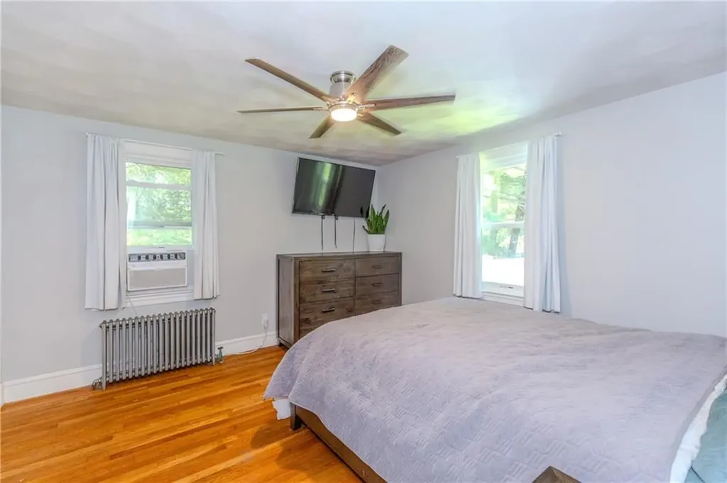 1270 Pippin Orchard Road Cranston RI 02921