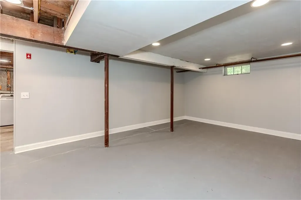 1270 Pippin Orchard Road Cranston RI 02921