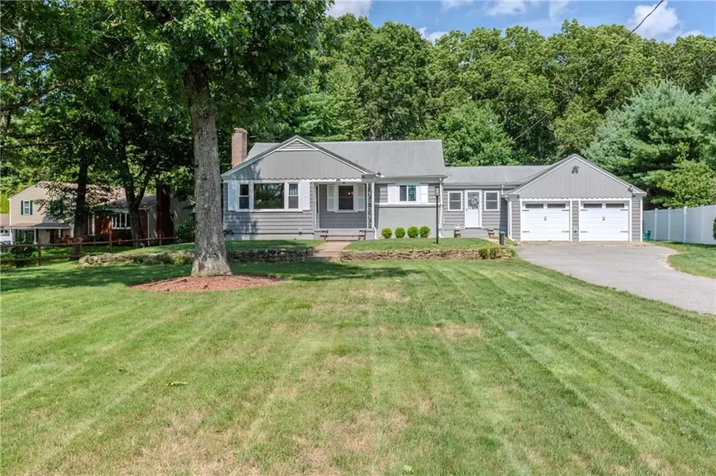 1270 Pippin Orchard Road Cranston RI 02921