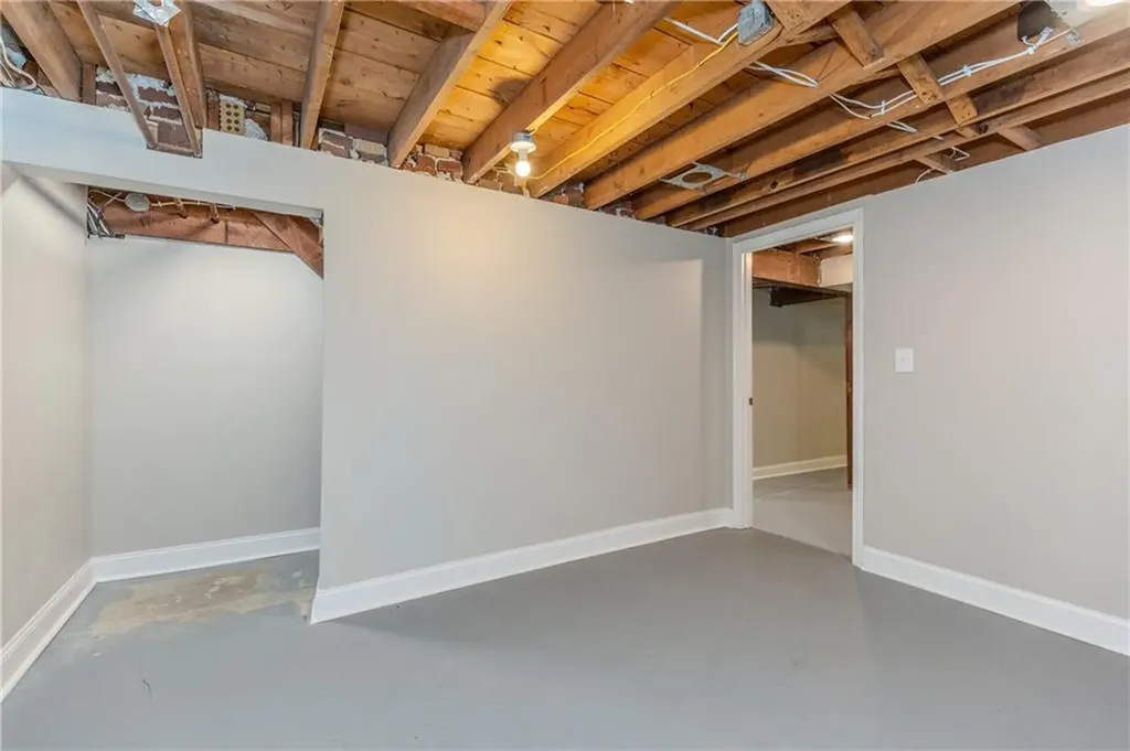 1270 Pippin Orchard Road Cranston RI 02921