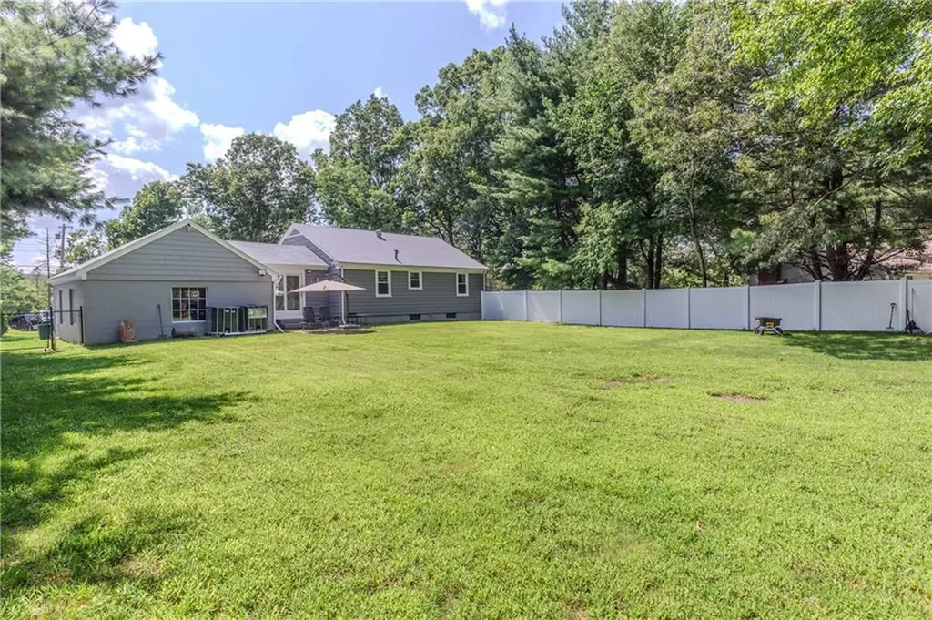 1270 Pippin Orchard Road Cranston RI 02921