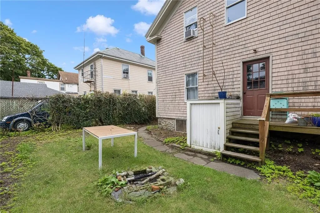 55 Gould Street Newport RI 02840