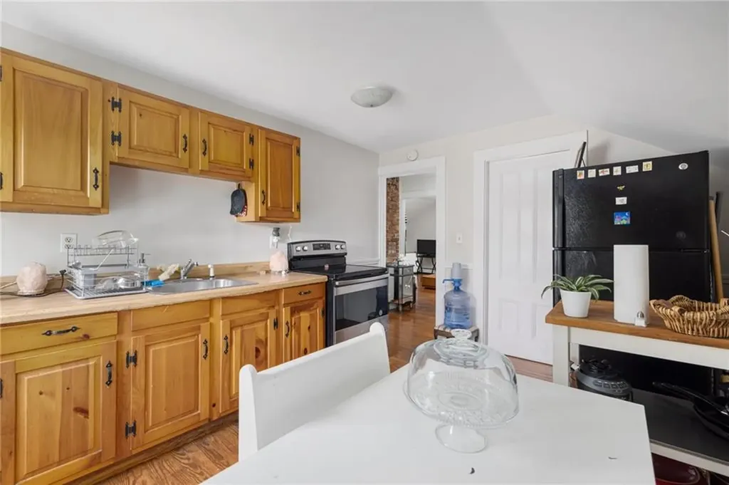 55 Gould Street Newport RI 02840