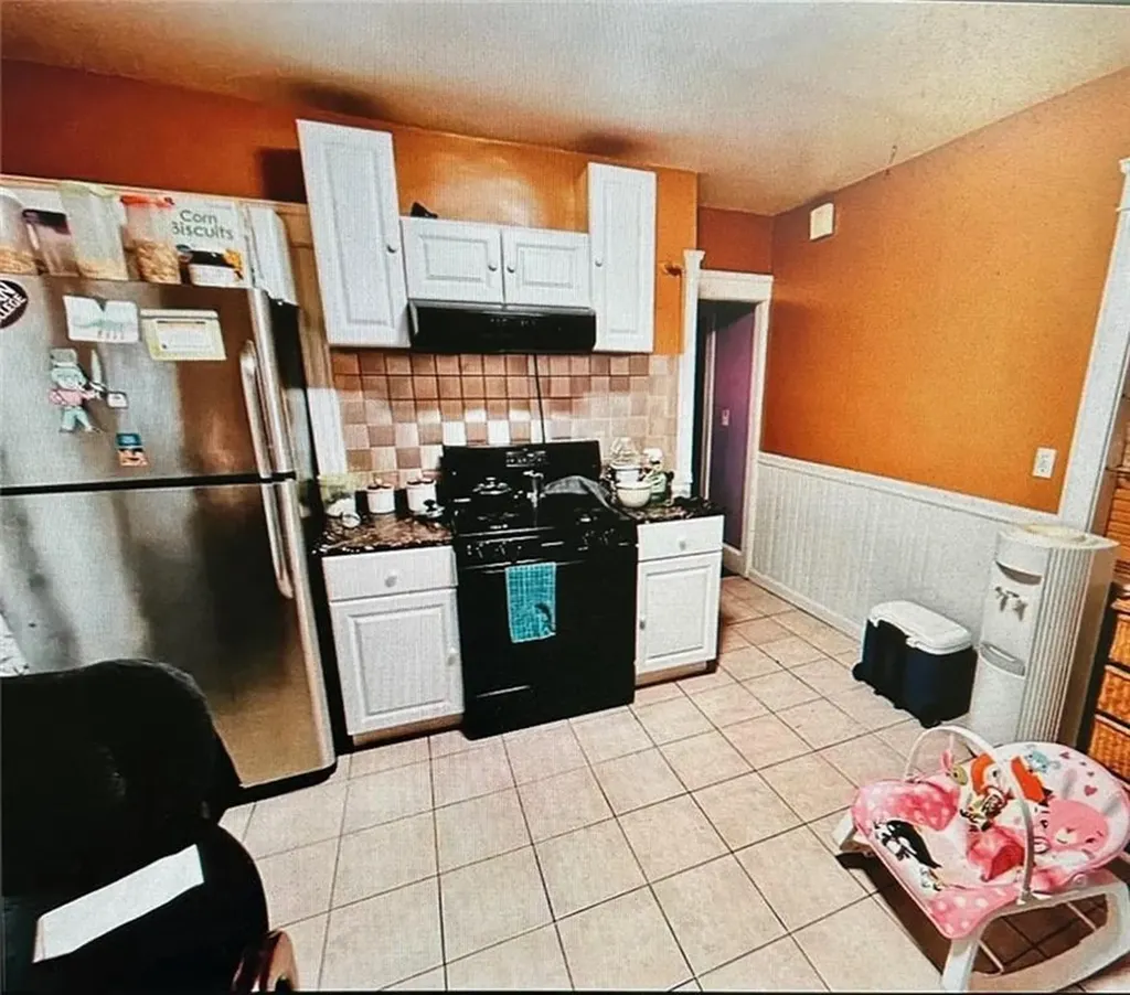 43 Woodman Street Providence RI 02907