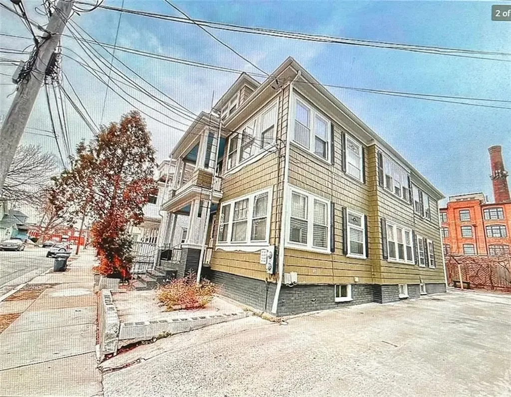 43 Woodman Street Providence RI 02907