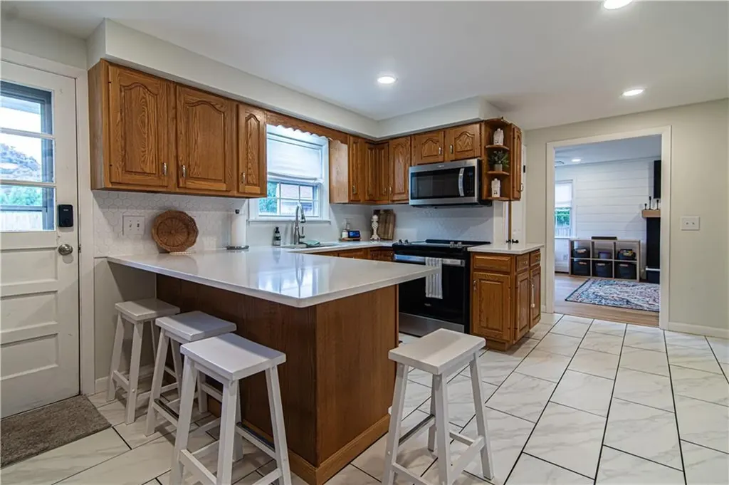 40 Milburn Road East Providence RI 02914