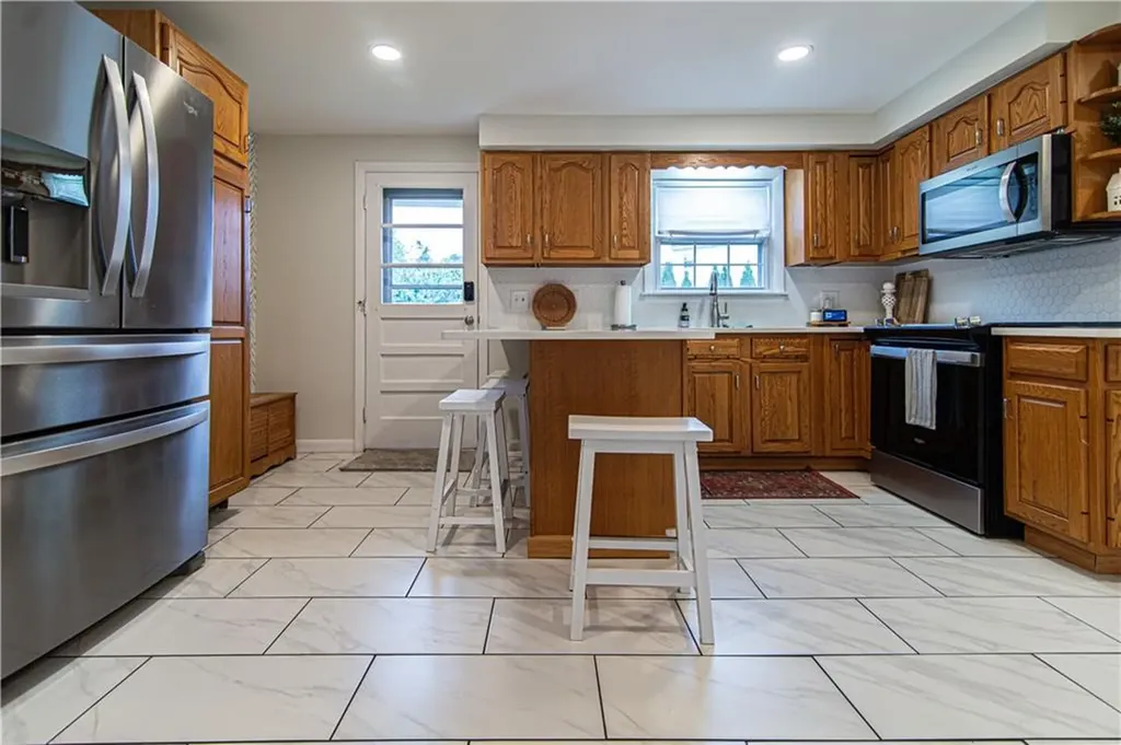 40 Milburn Road East Providence RI 02914