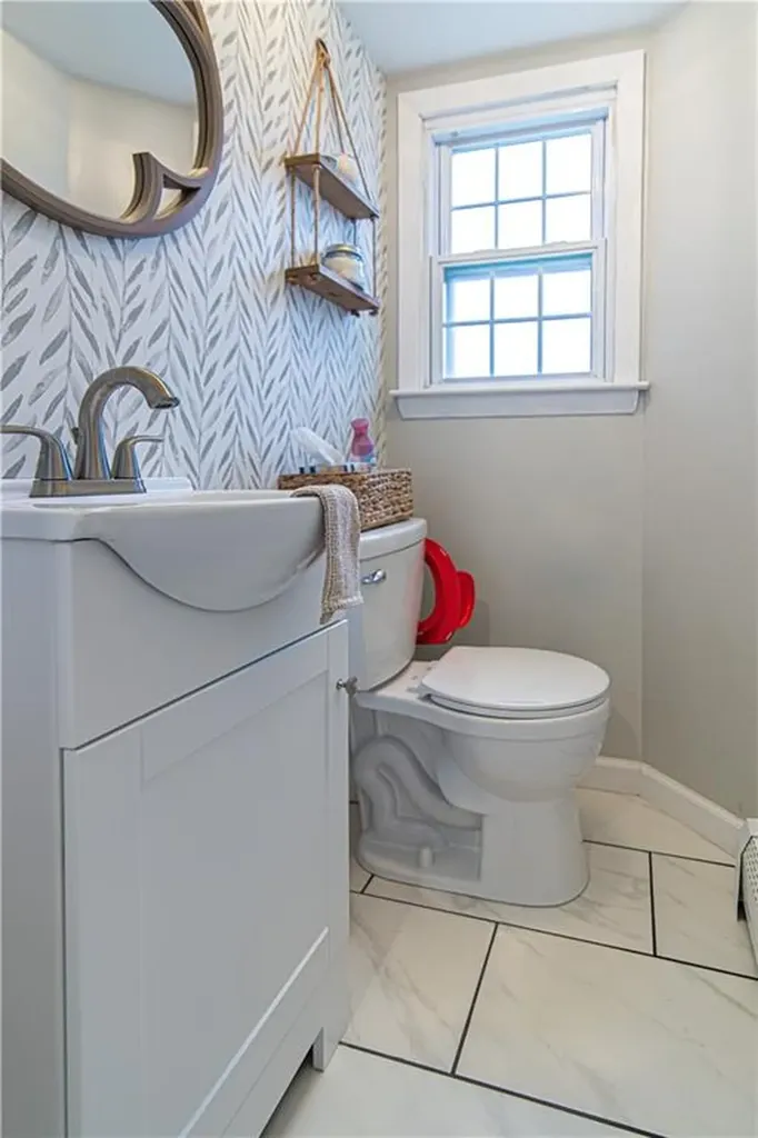 40 Milburn Road East Providence RI 02914