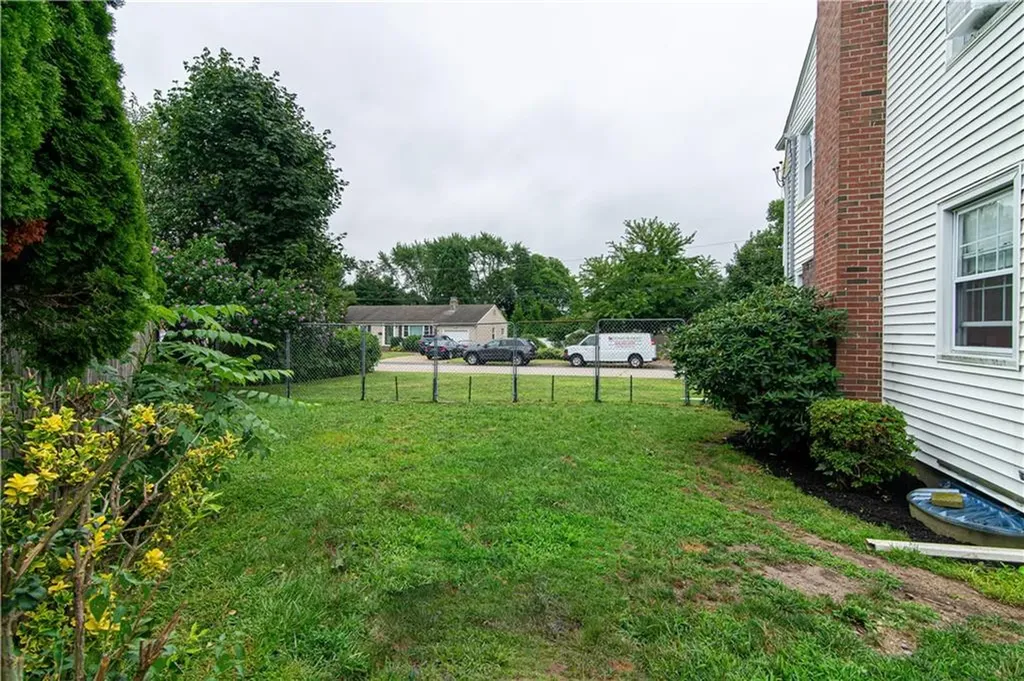 40 Milburn Road East Providence RI 02914