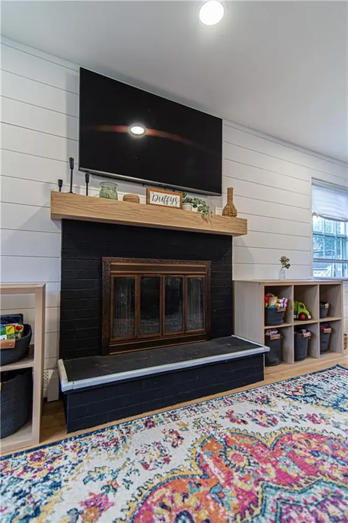 40 Milburn Road East Providence RI 02914