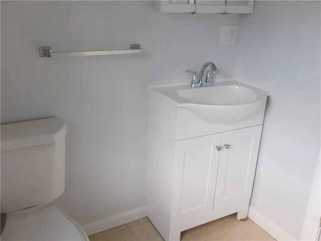 115 Rock Avenue Warwick RI 02889