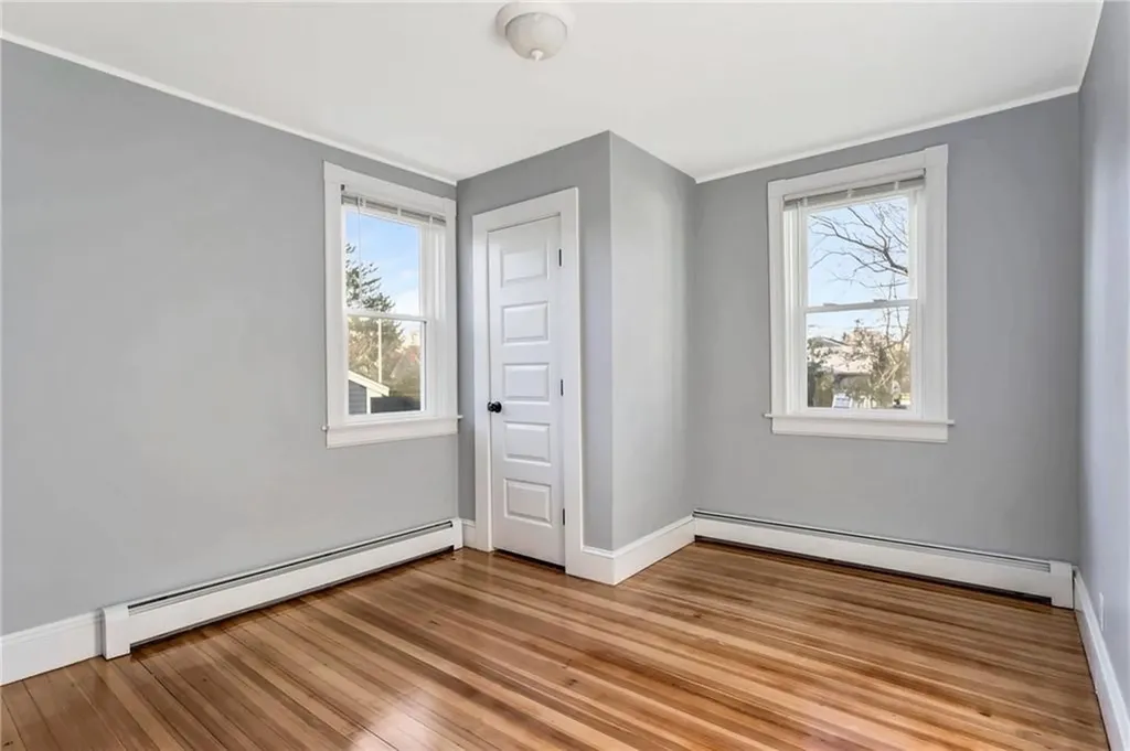 19 Stanley Avenue Barrington RI 02806