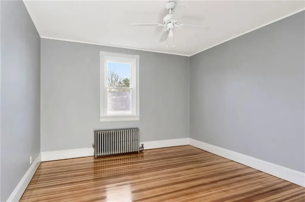 19 Stanley Avenue Barrington RI 02806