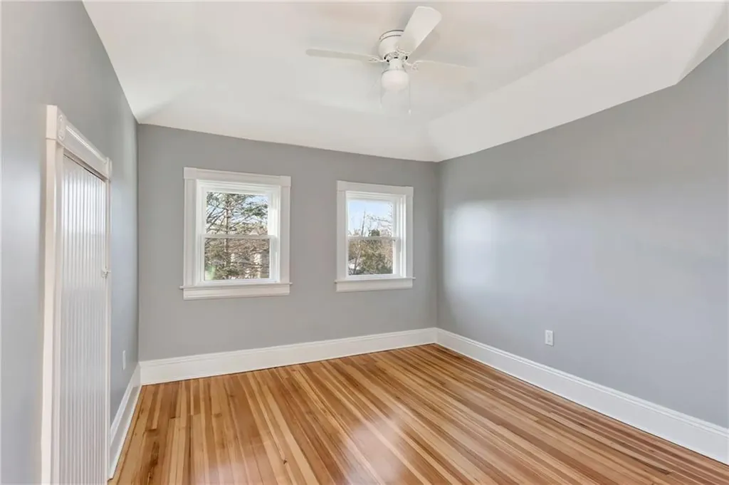 19 Stanley Avenue Barrington RI 02806