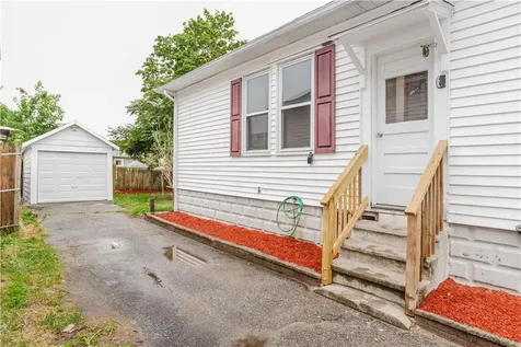 52 Garfield Street North Providence RI 02904