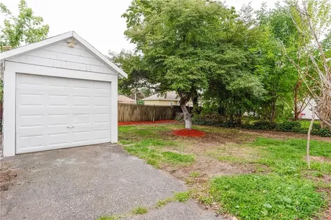 52 Garfield Street North Providence RI 02904