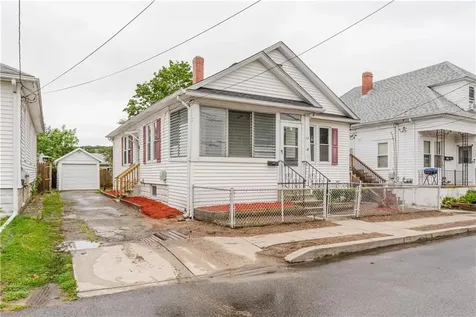 52 Garfield Street North Providence RI 02904