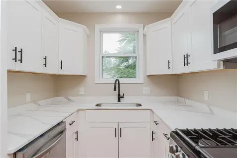 52 Garfield Street North Providence RI 02904