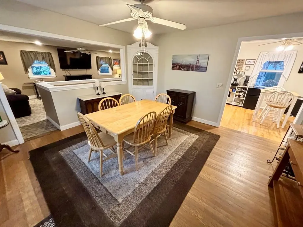4 Brewster Drive Warwick RI 02889