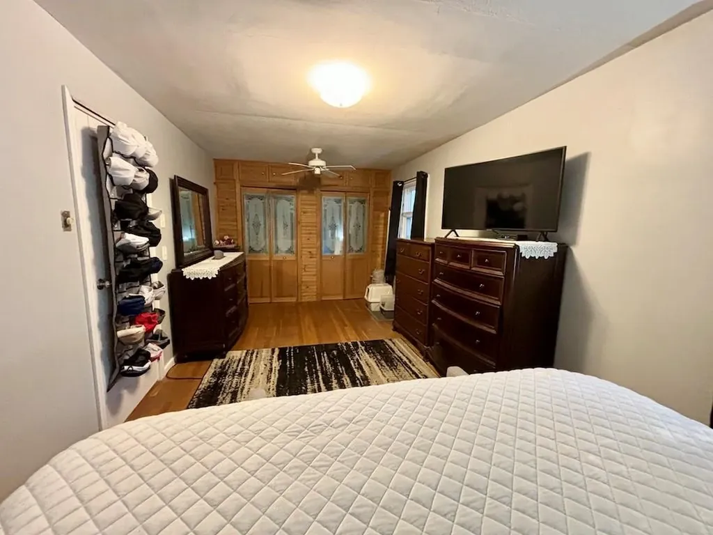 4 Brewster Drive Warwick RI 02889