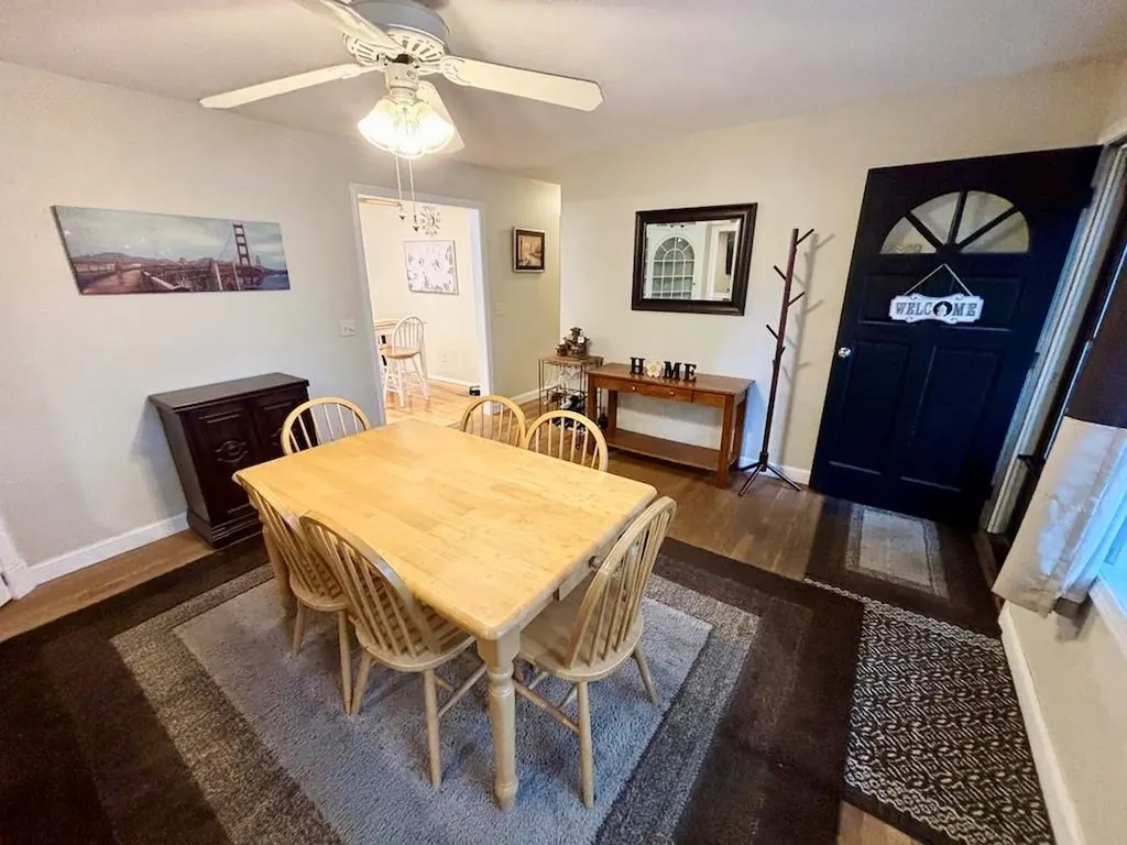 4 Brewster Drive Warwick RI 02889