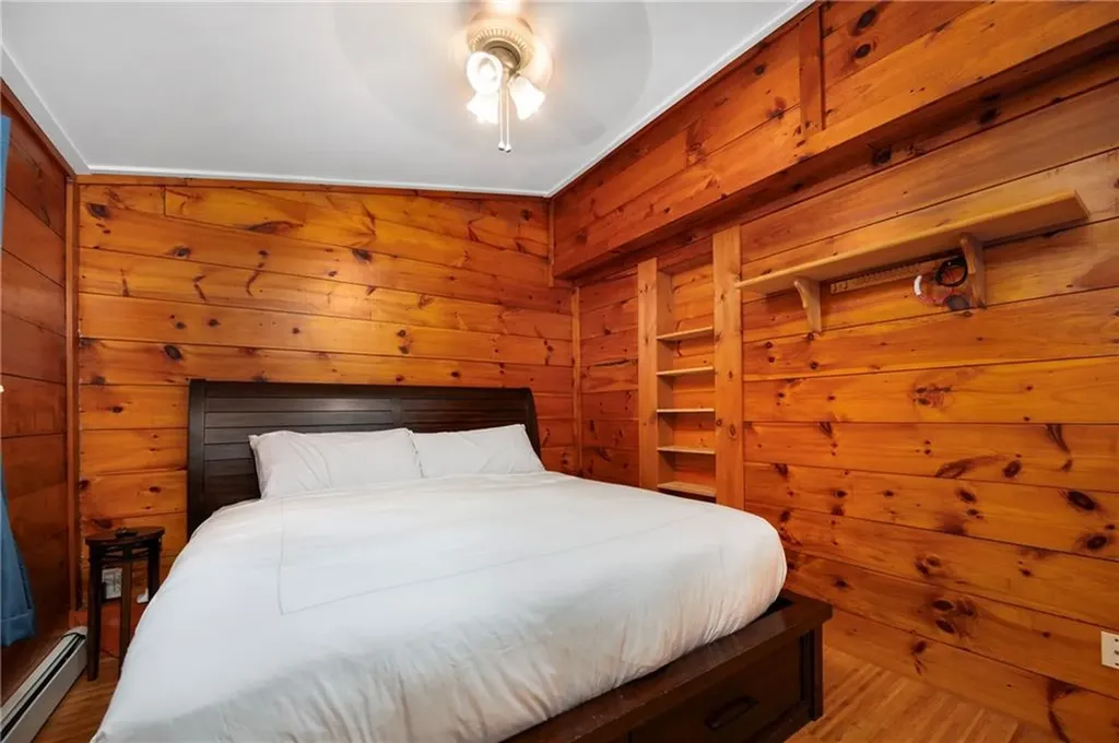 930 Knotty Oak Road Coventry RI 02816