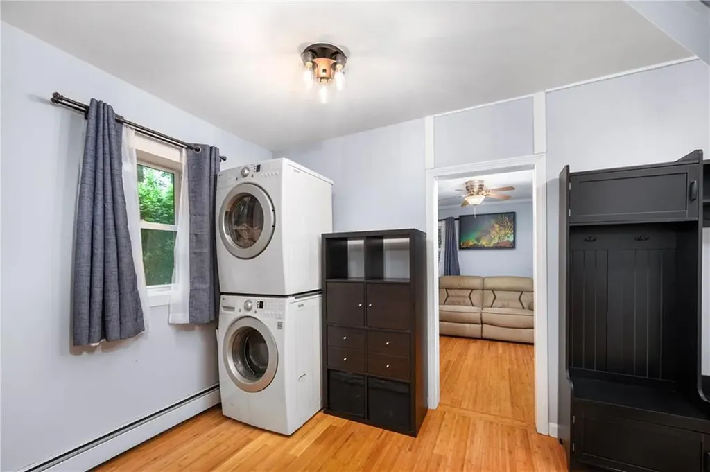 930 Knotty Oak Road Coventry RI 02816