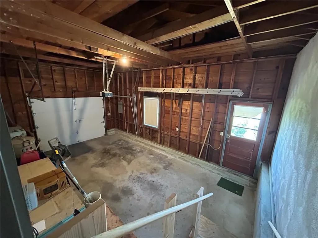 30 Wenscott Lane North Providence RI 02904
