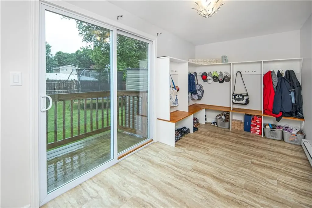 10 Green Street Cumberland RI 02864