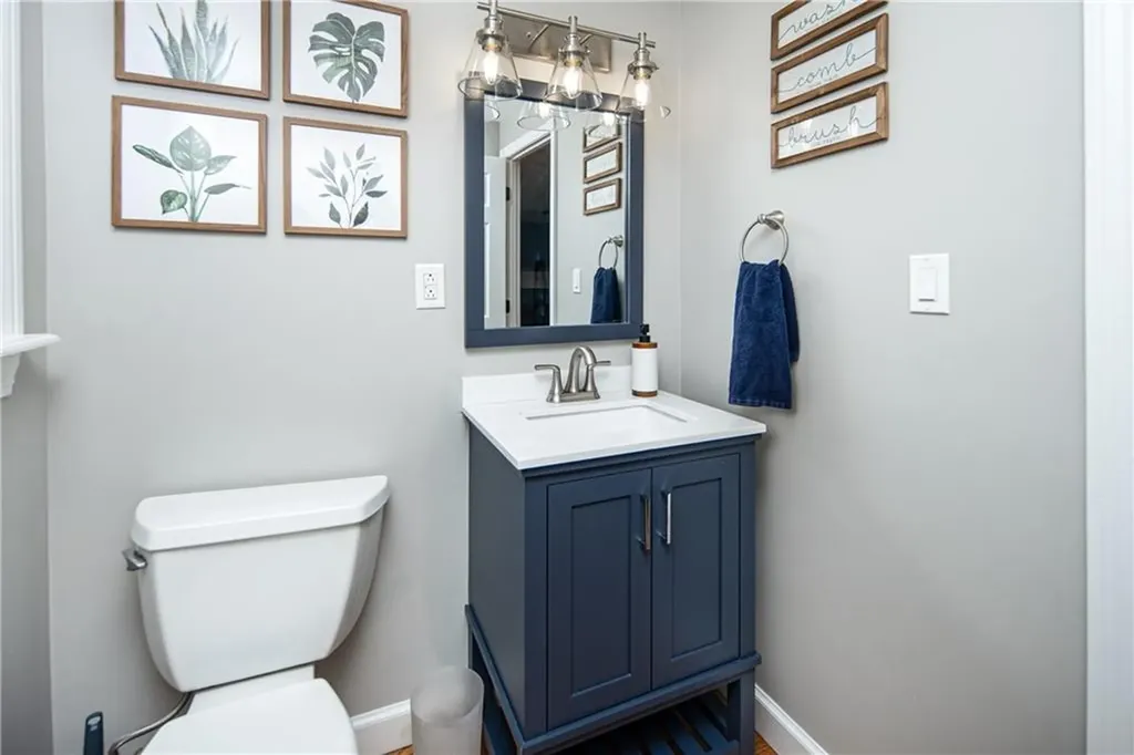 10 Green Street Cumberland RI 02864
