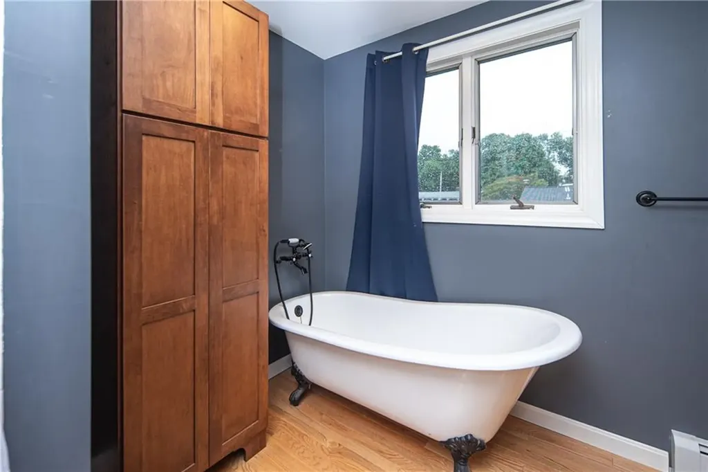 10 Green Street Cumberland RI 02864