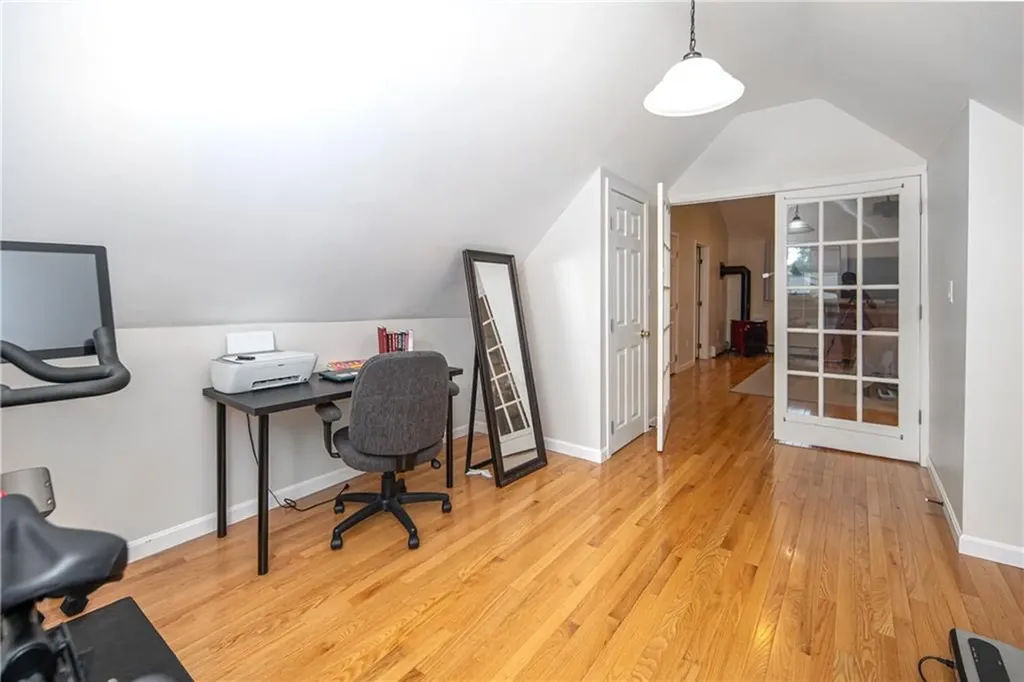 10 Green Street Cumberland RI 02864