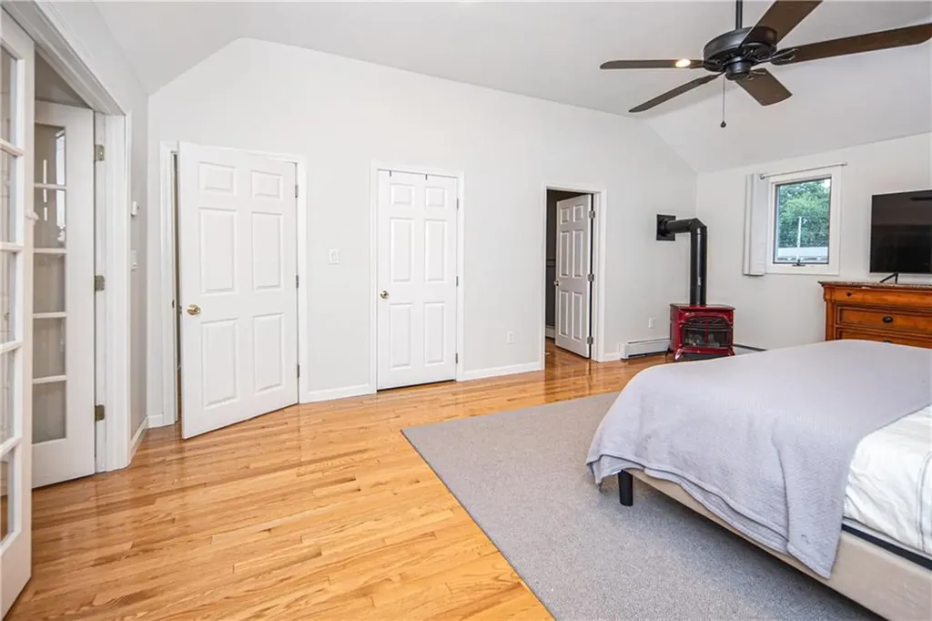 10 Green Street Cumberland RI 02864