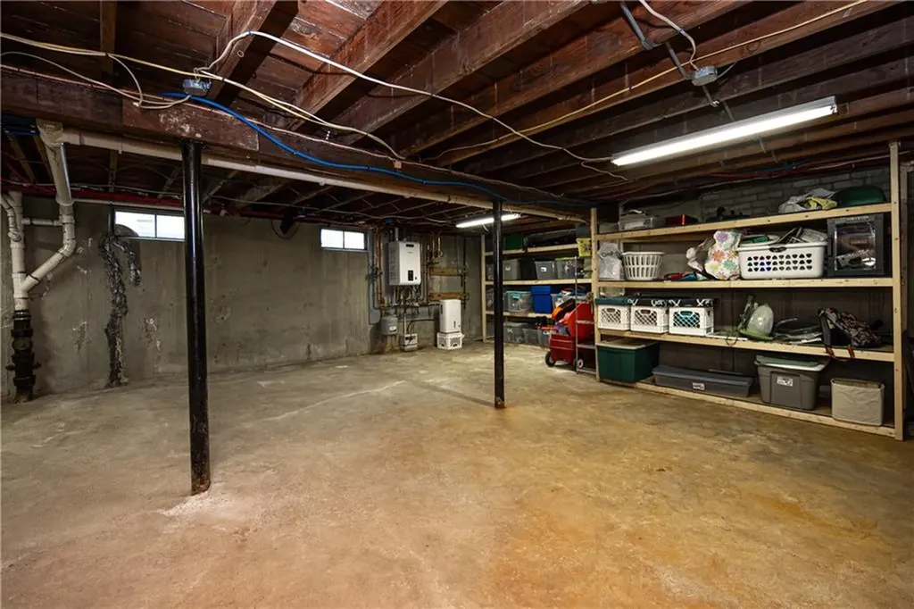 10 Green Street Cumberland RI 02864