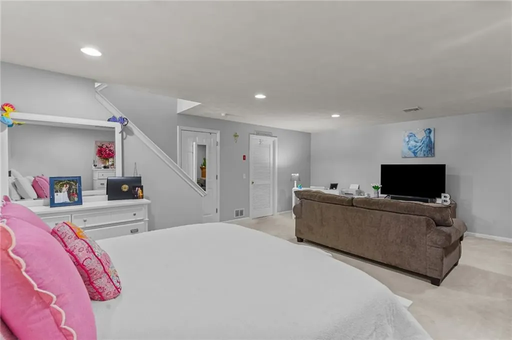 34 Remington Farm Drive Coventry RI 02816