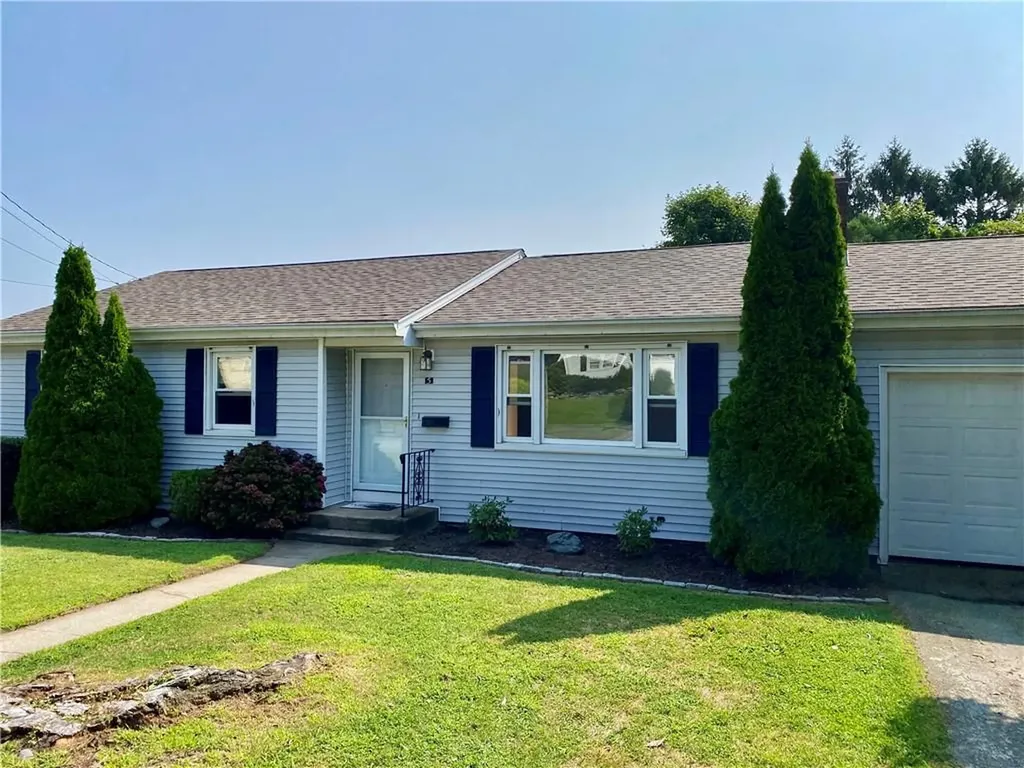 5 Balsam Avenue Middletown RI 02842