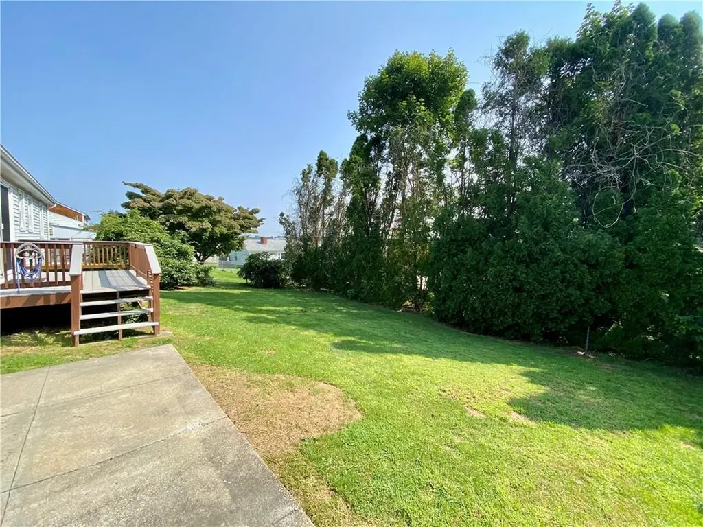 5 Balsam Avenue Middletown RI 02842