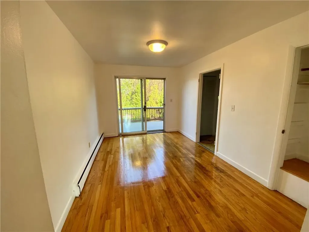 5 Balsam Avenue Middletown RI 02842