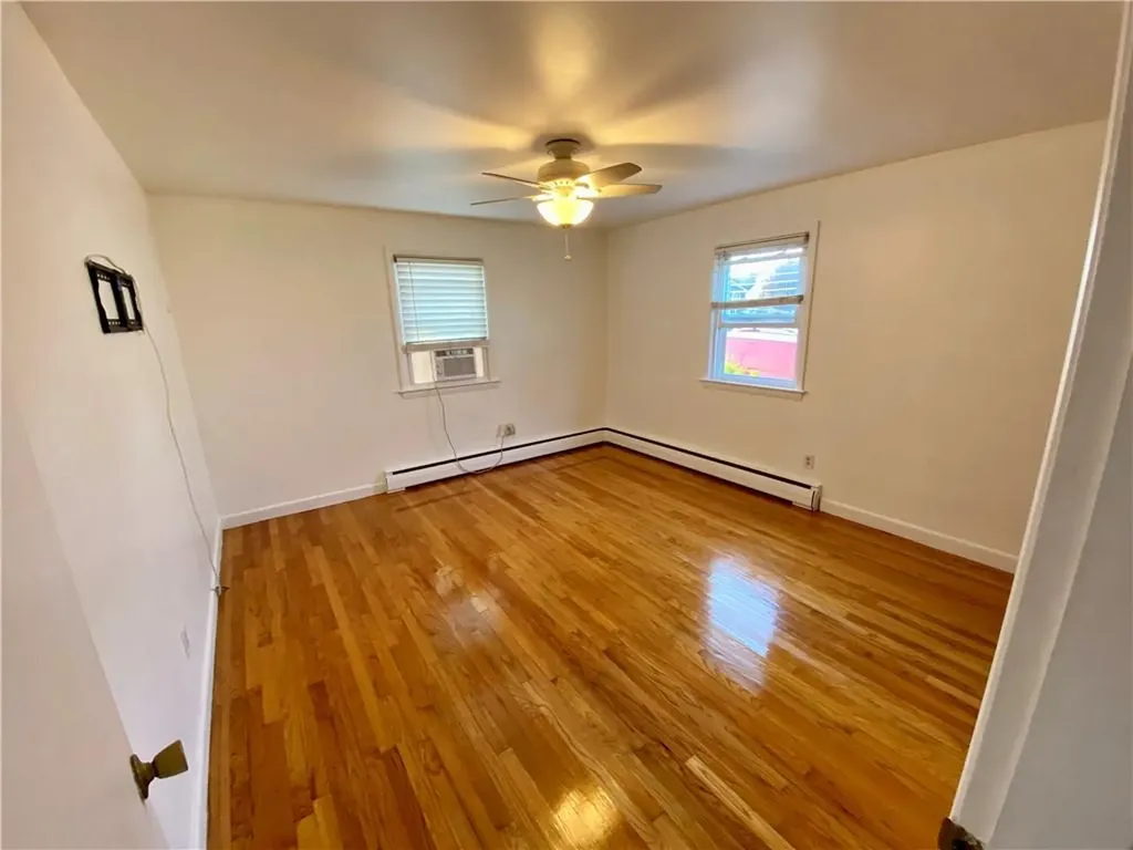 5 Balsam Avenue Middletown RI 02842