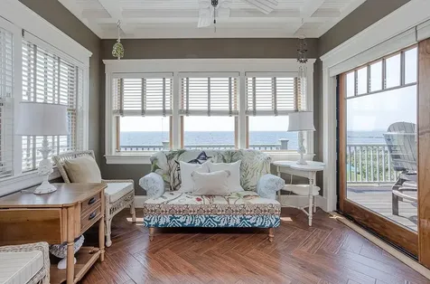 75 Stanton Avenue Narragansett RI 02882