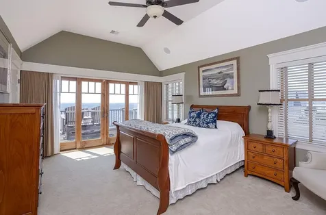 75 Stanton Avenue Narragansett RI 02882