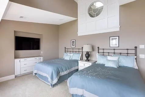 75 Stanton Avenue Narragansett RI 02882