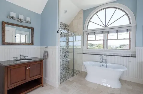 75 Stanton Avenue Narragansett RI 02882