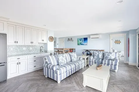 75 Stanton Avenue Narragansett RI 02882