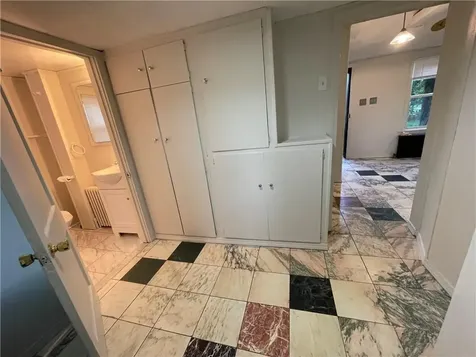 370 Pleasant Street Pawtucket RI 02860