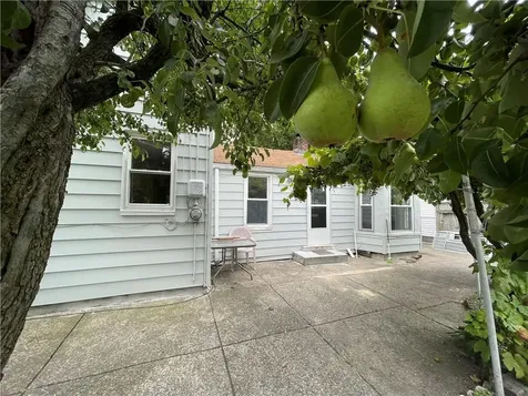 370 Pleasant Street Pawtucket RI 02860