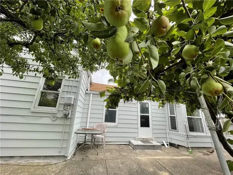 370 Pleasant Street Pawtucket RI 02860